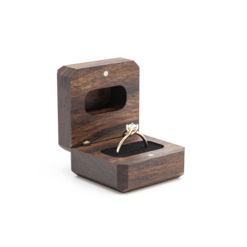 Drewniane pudełko na pierścionek zaręczynowy handmade - AMAZAQUE MINI